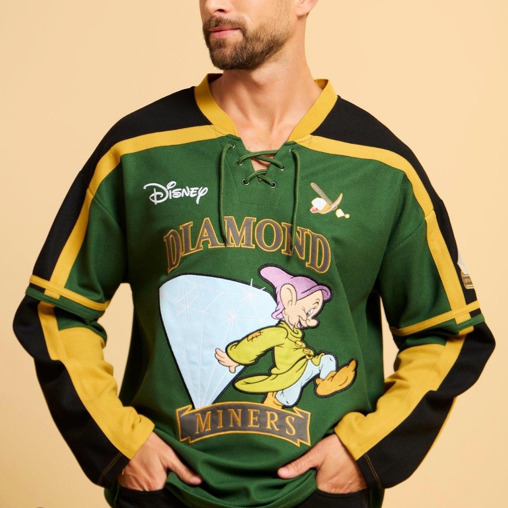 Disney Diamond Miners Green and Yellow Hockey Jersey DOPEY NWT